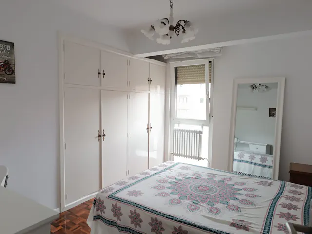 Private room in Calle de Pedro Malón de Chaide, Pamplona (1649284) room image 1