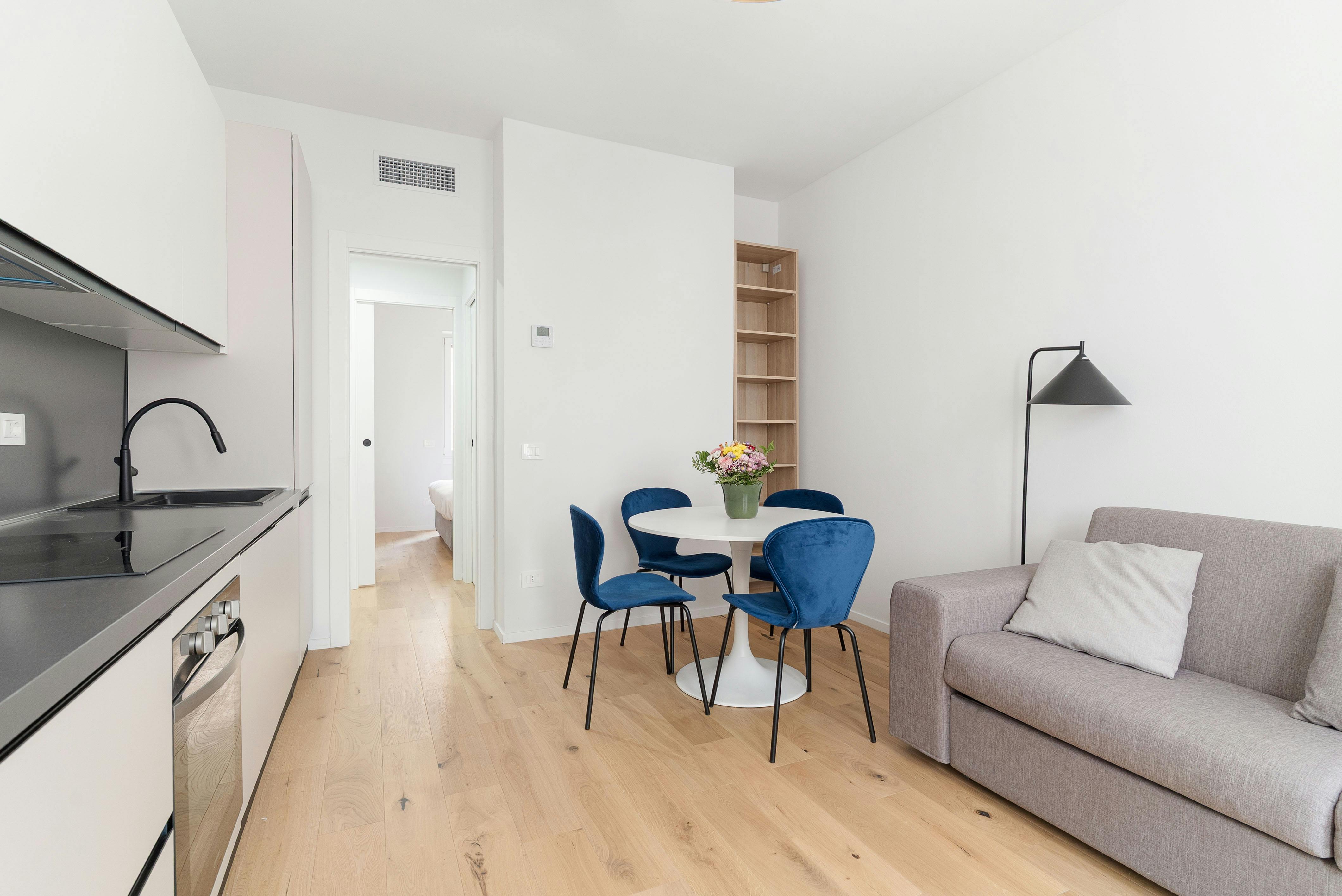 Apartment for rent for €2,300 per month in Milan, Corso Sempione