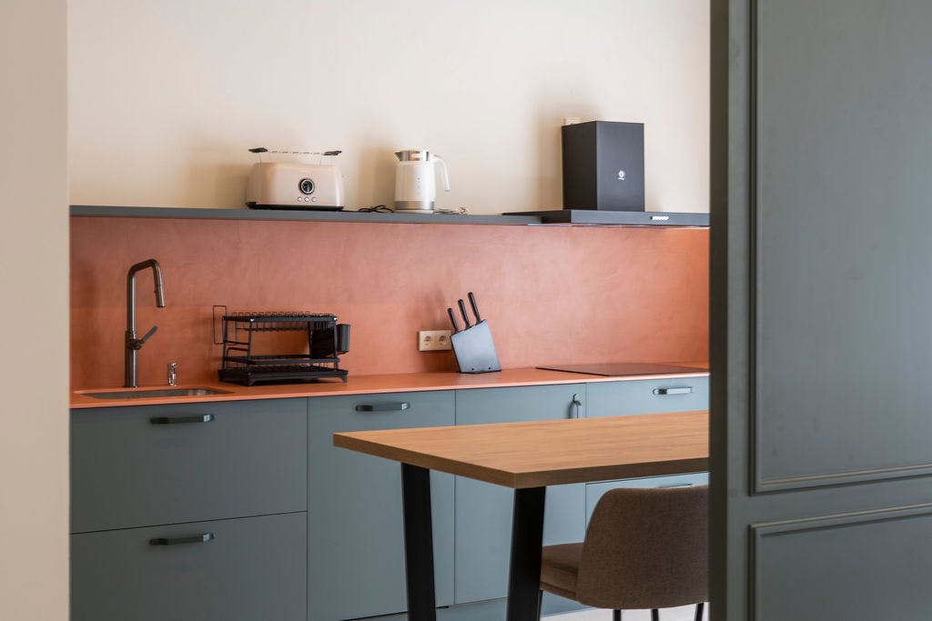 Apartment for rent for €5,700 per month in Valencia, Carrer Martí