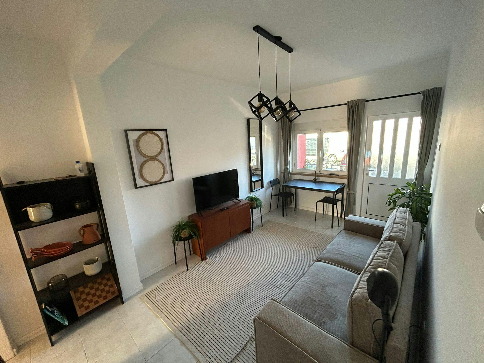 Casa para alugar por € 1.000 por mês em Peniche, Rua dos Farilhões