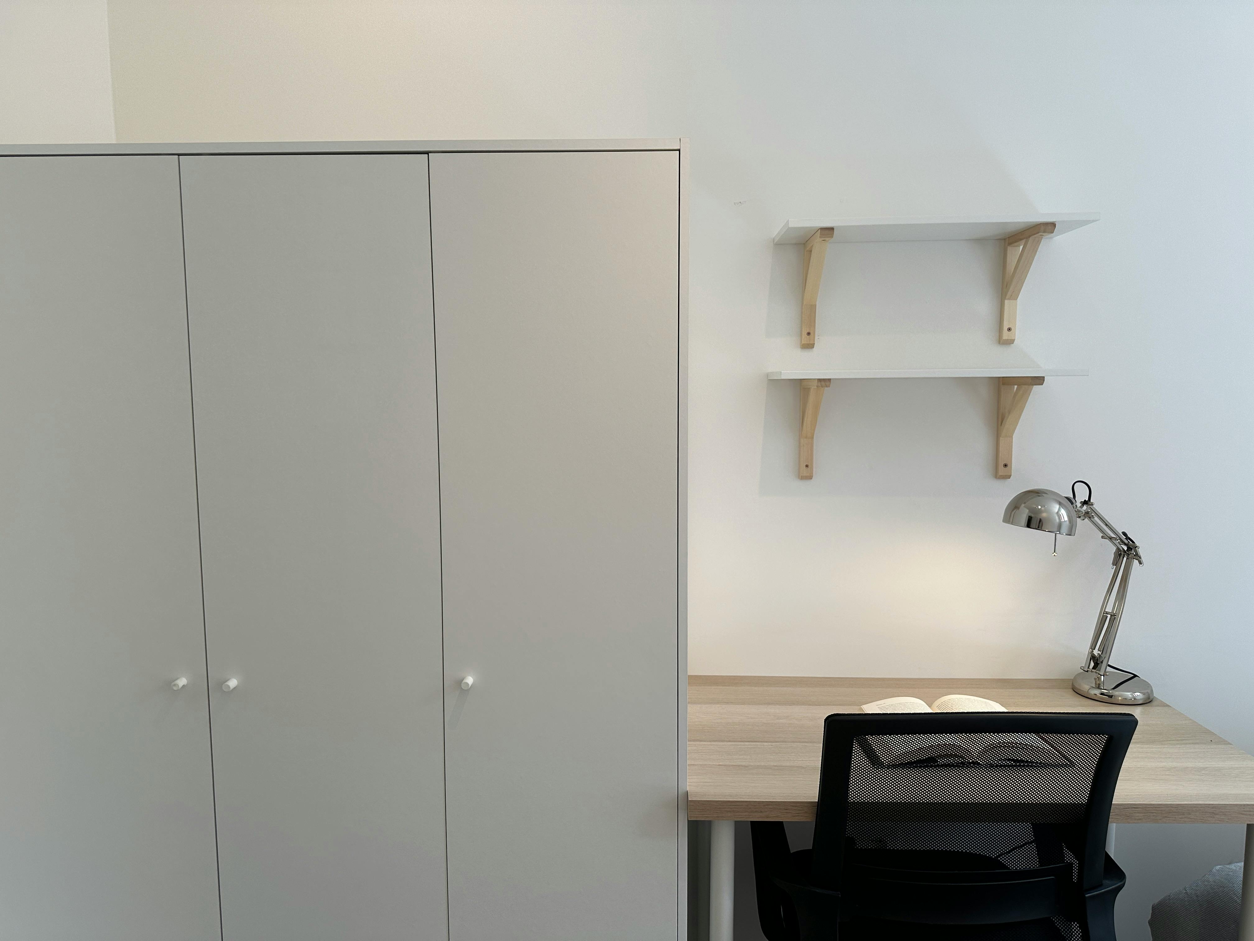 Single room Madrid, 1 bed — photo 8
