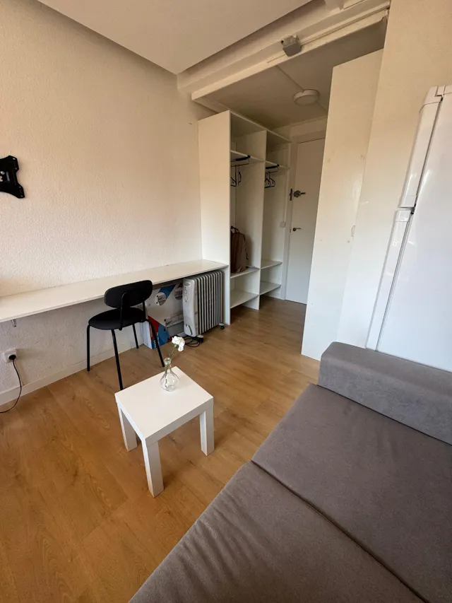 Private room in Calle de Arturo Soria, Madrid (1649465) room image 12