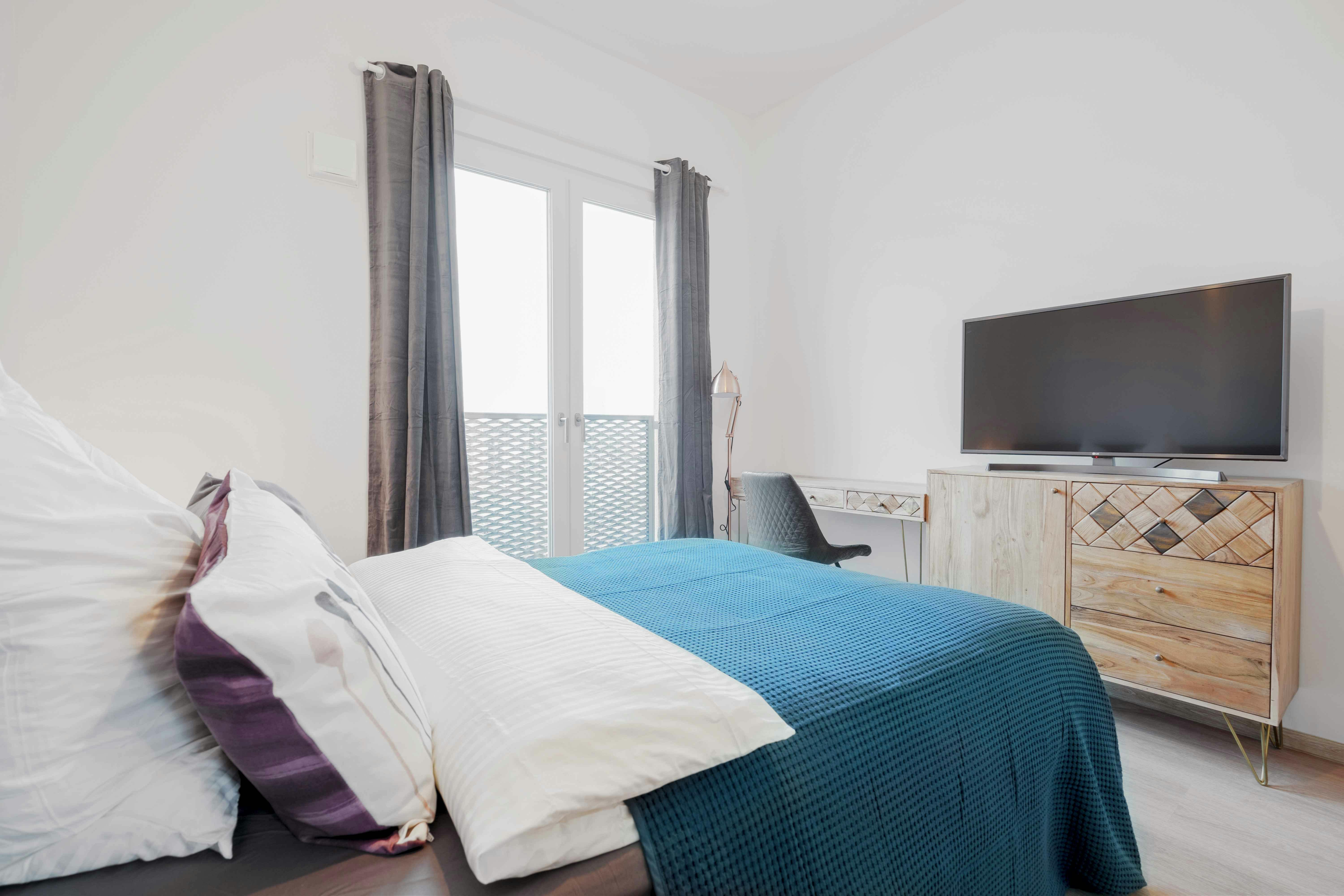 Klara-Franke-Straße, Berlin preview