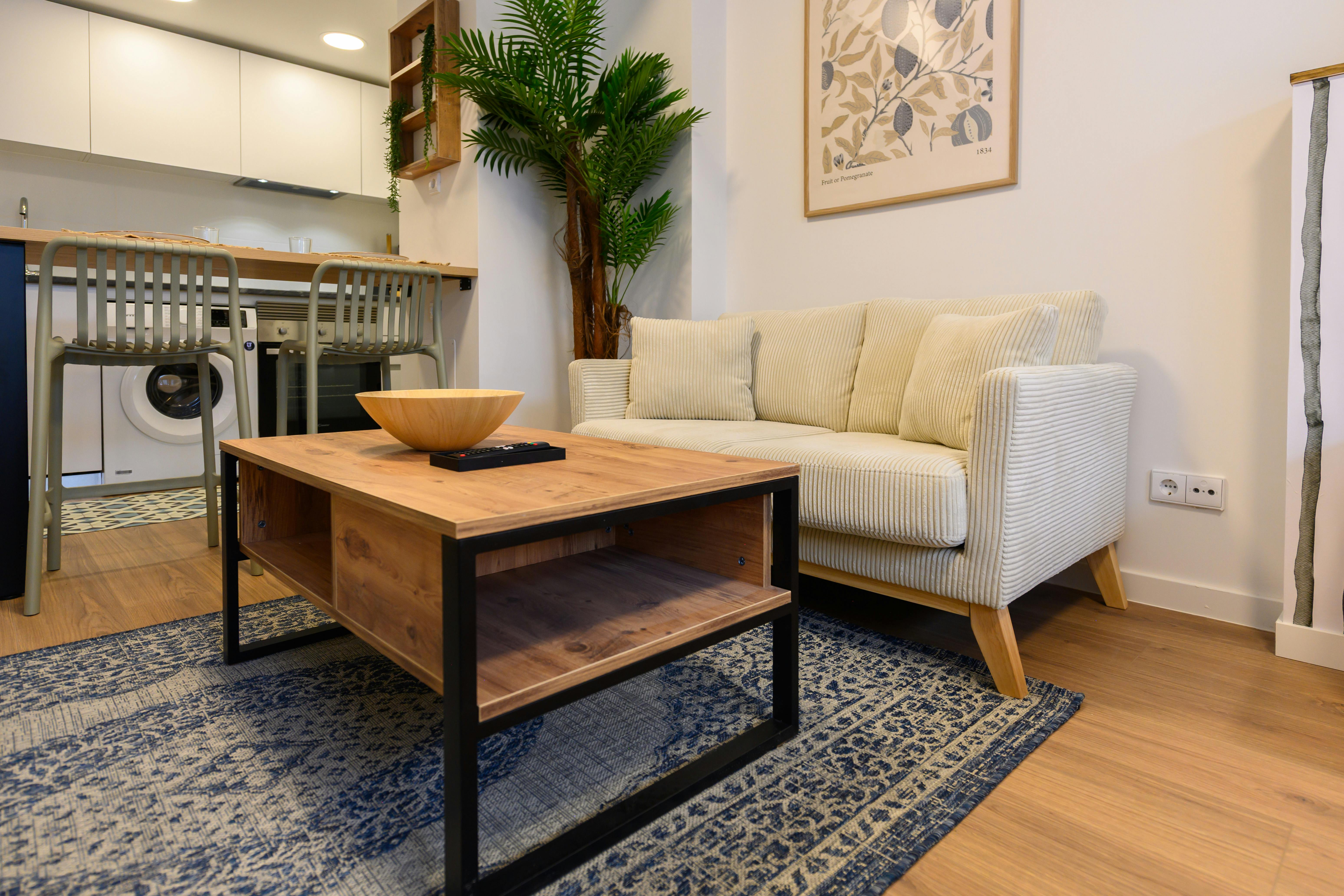 单间公寓 正在以 €1,800 的月租出租，其位于 San Sebastián de los Reyes, Calle de Fuerteventura