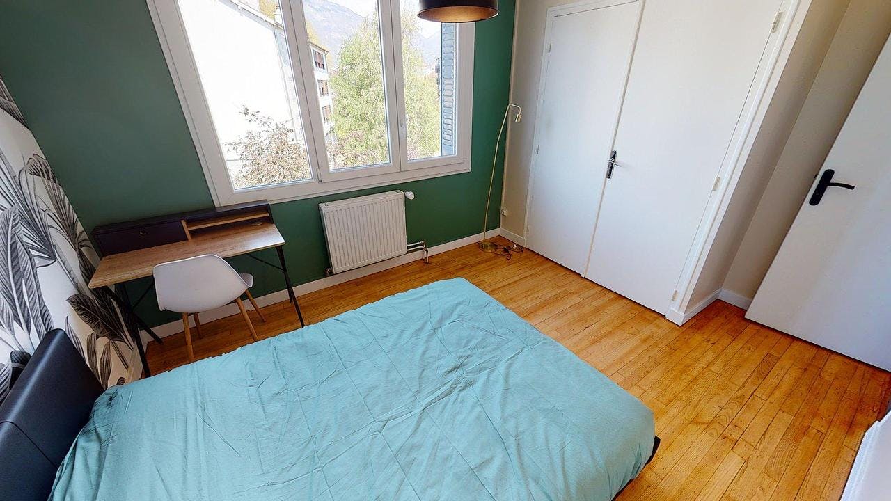 Single room Grenoble, 1 bed, 11m² — photo 9