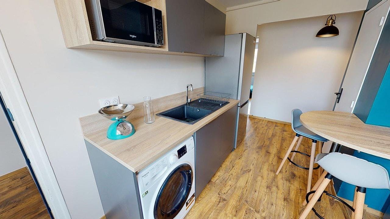 Single room Grenoble, 1 bed, 11m² — photo 7