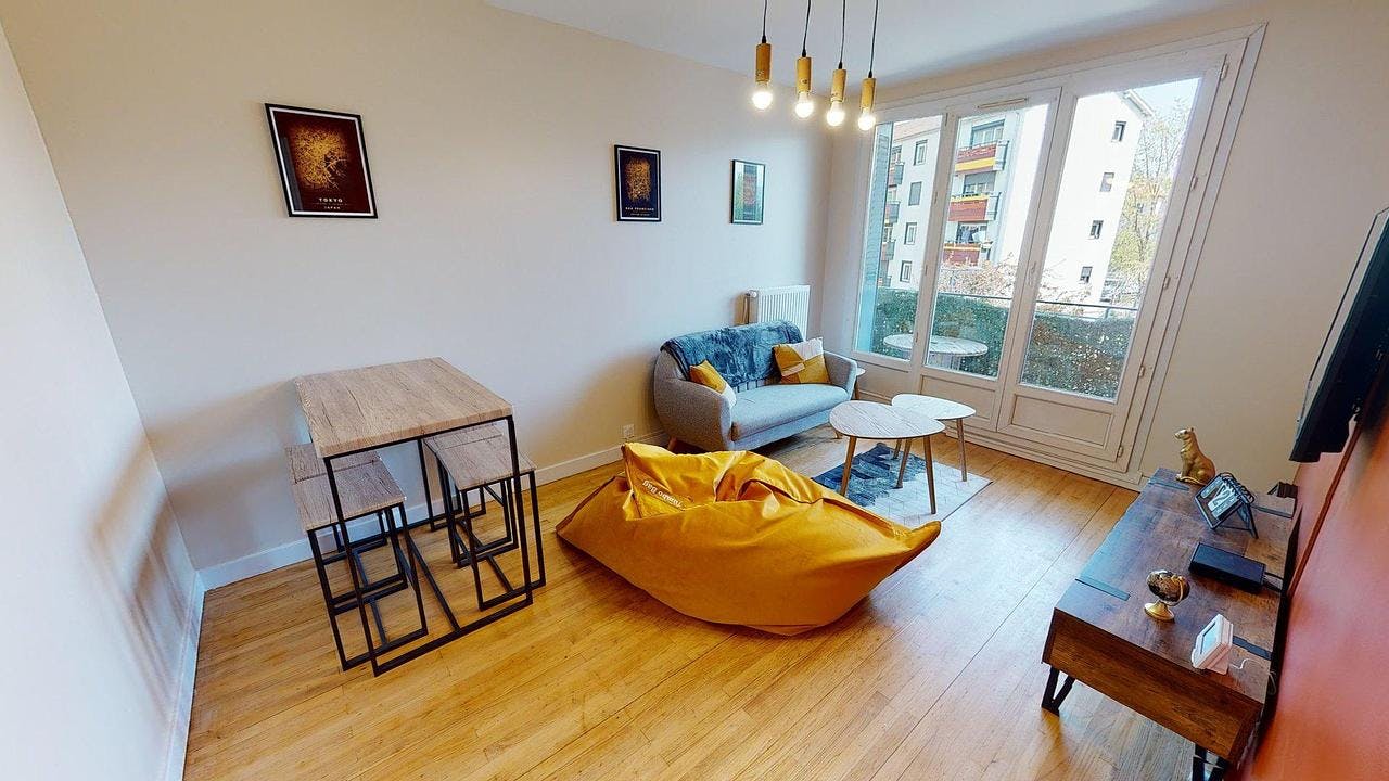 Single room Grenoble, 1 bed, 11m² — photo 6