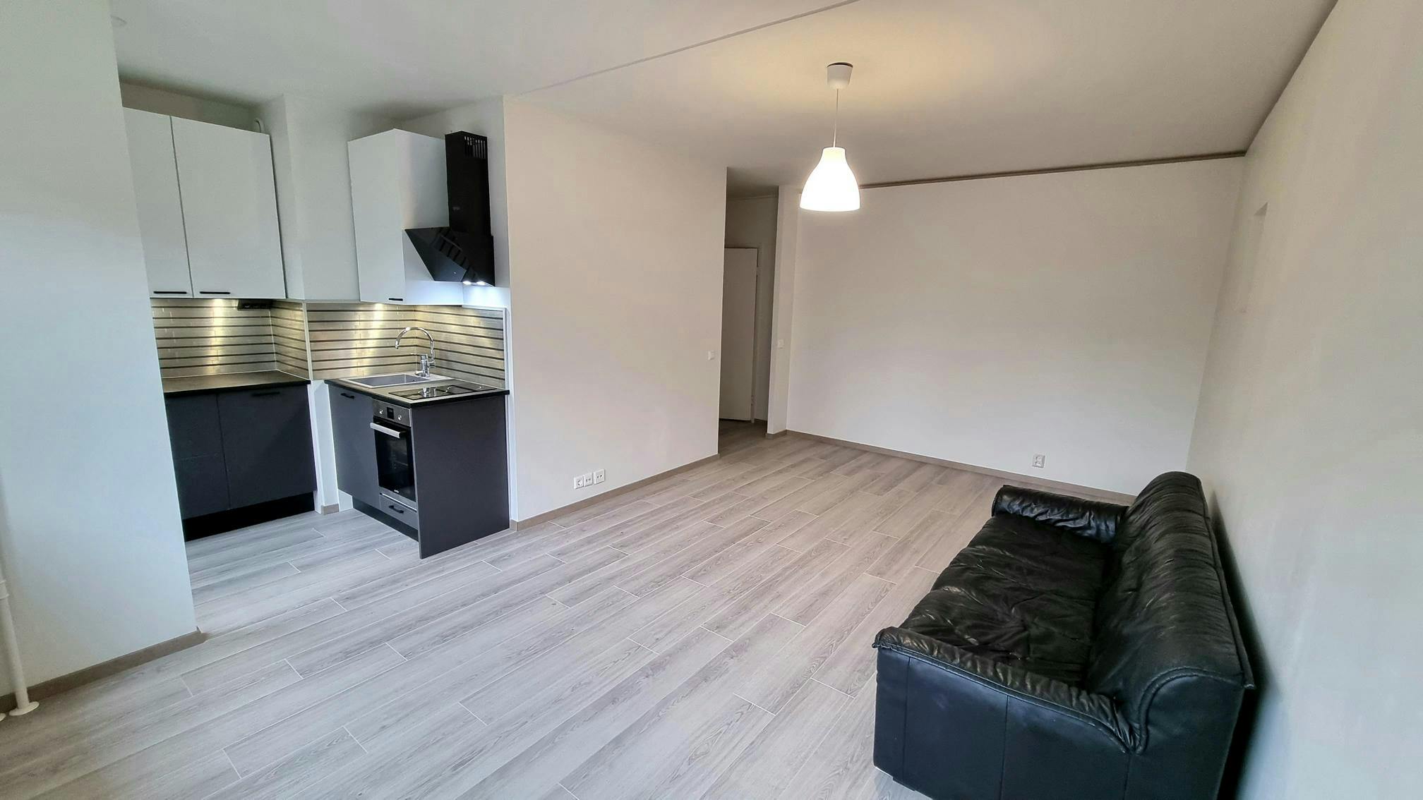Apartament de închiriat pentru 1.100 EUR pe lună în Helsinki, Kaarikuja