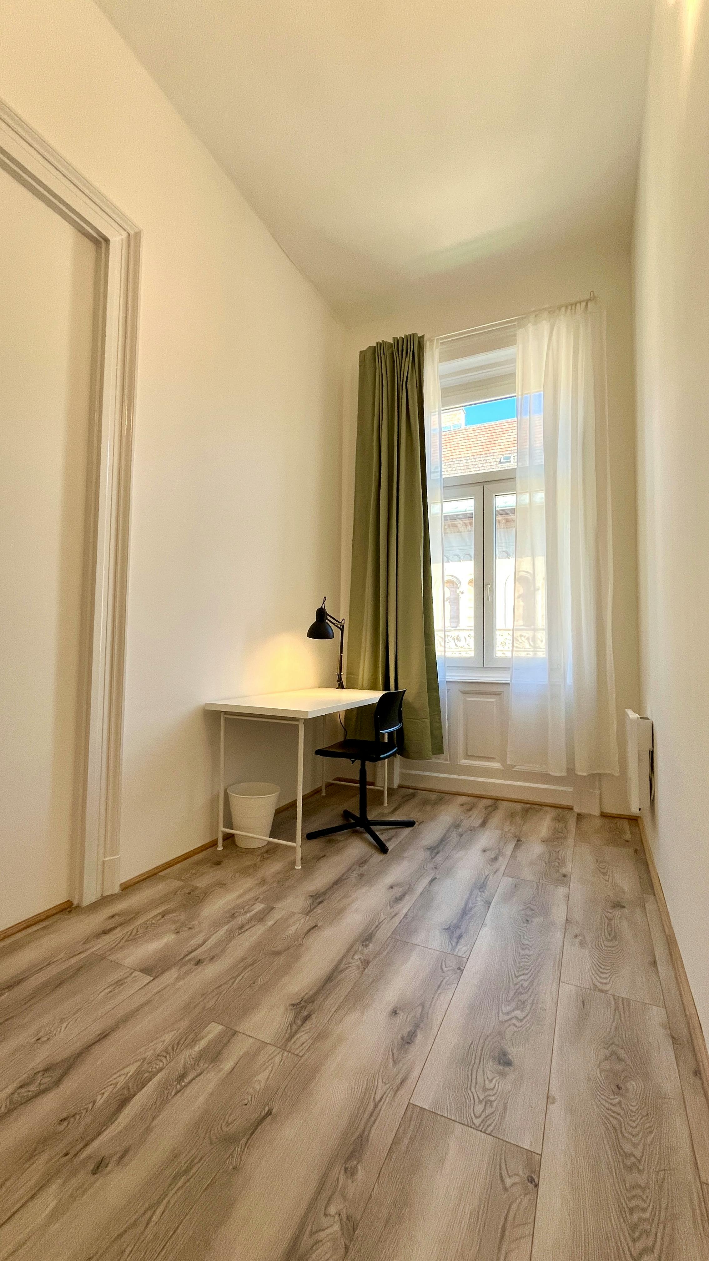 Single room Budapest, 1 bed, 11.5m² — photo 13
