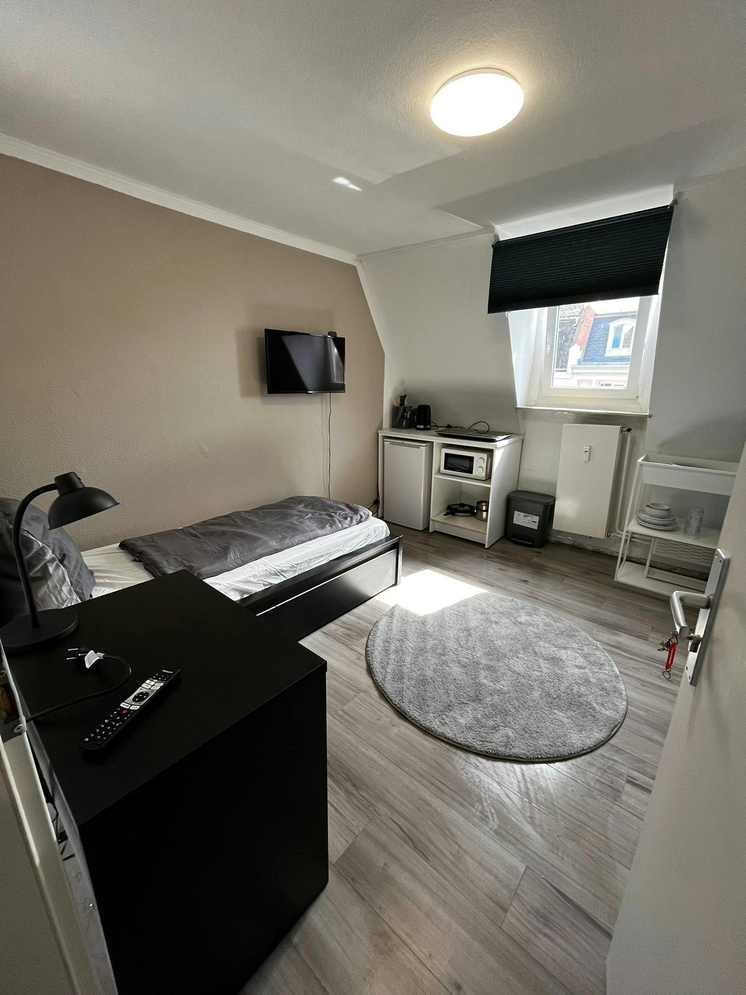 私人房间 正在以 €380 的月租出租，其位于 Frankfurt am Main, Wielandstraße