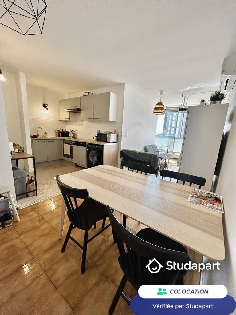 Kamer in Villeurbanne