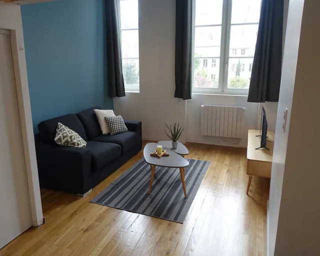 Private room in Rue Royet, Caluire-et-Cuire (1649983) room image 2