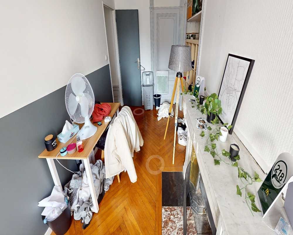 Place de la Bourse, Lyon preview