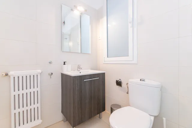 Private room in Carrer de Balmes, Barcelona (1650013) room image 40