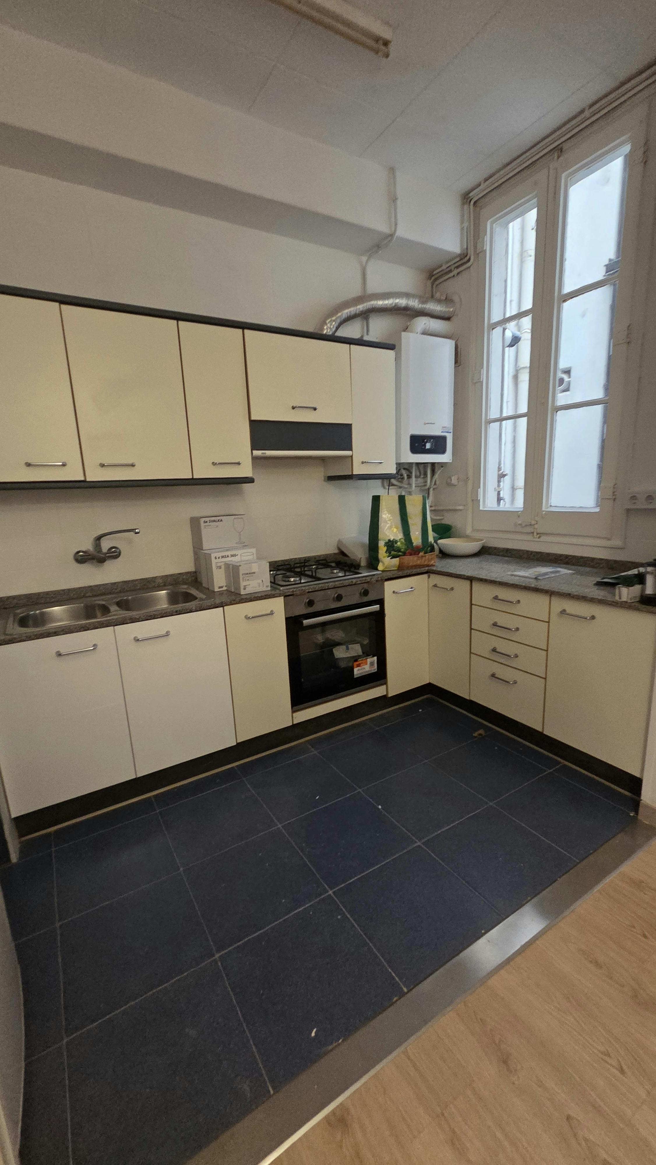 Single room Barcelona, 1 bed, 2m² — photo 4