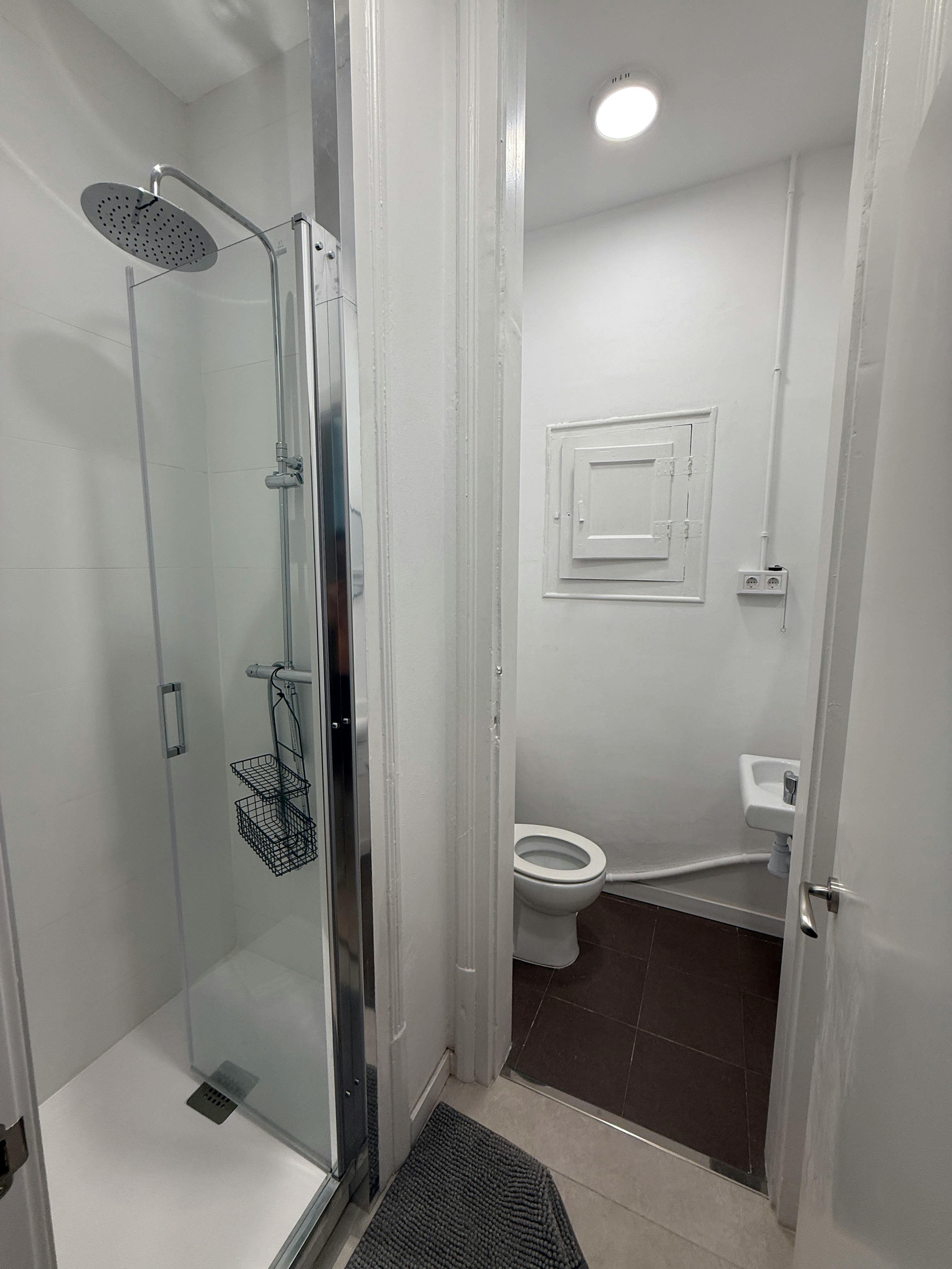 Single room Barcelona, 1 bed, 2m² — photo 10