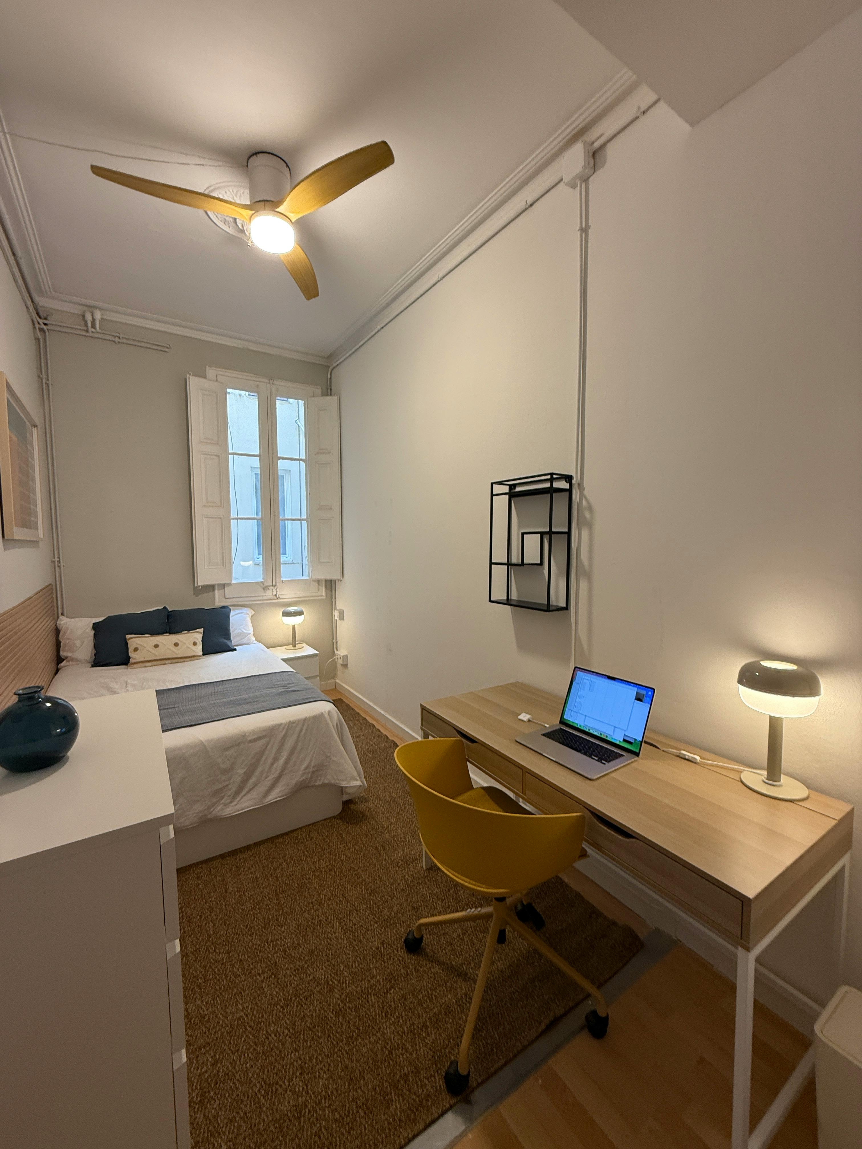 Single room Barcelona, 1 bed, 2m² — photo 7