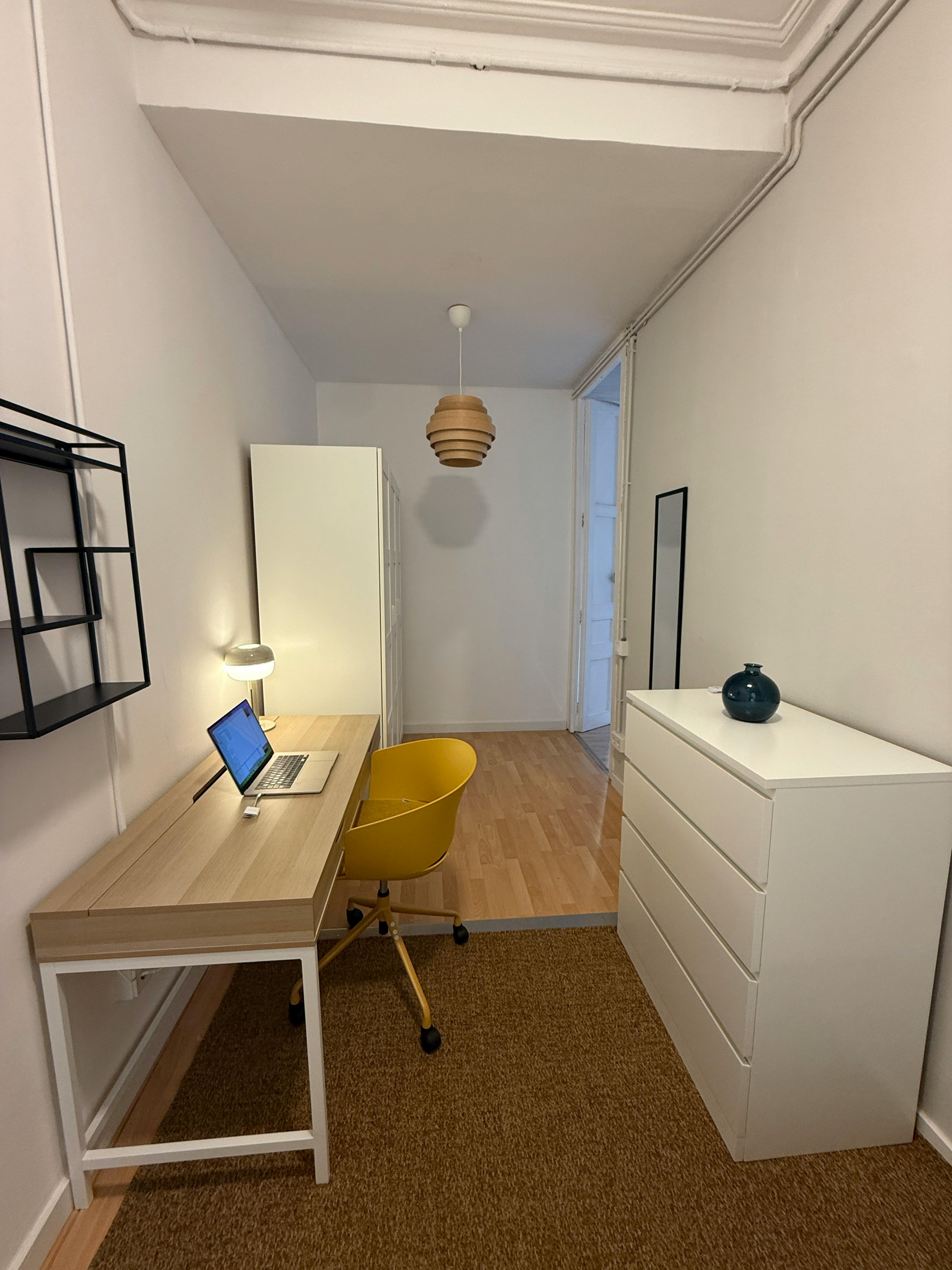 Single room Barcelona, 1 bed, 2m² — photo 5