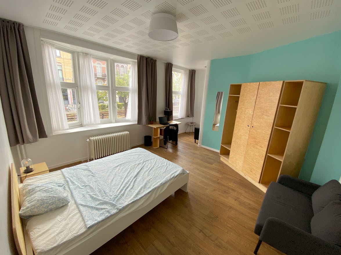 Bekijk foto 1/5 van studio in Schaarbeek