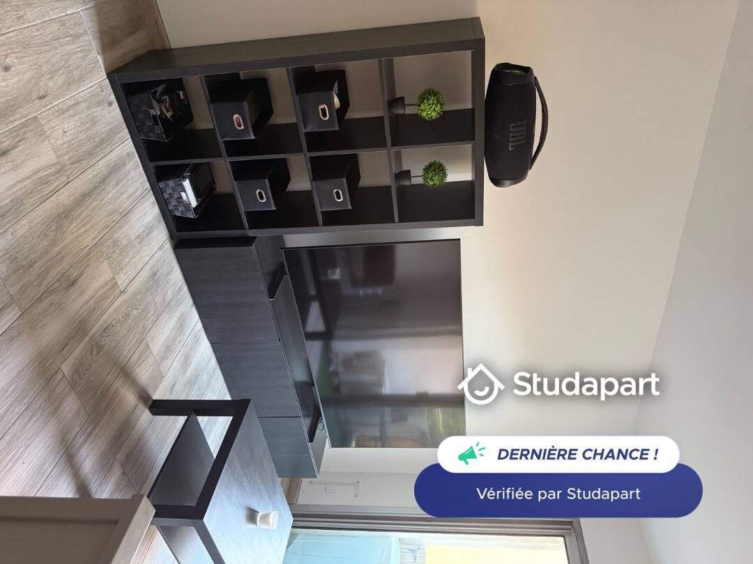 Apartment for rent for €790 per month in Nice, Rue Jean Aicard