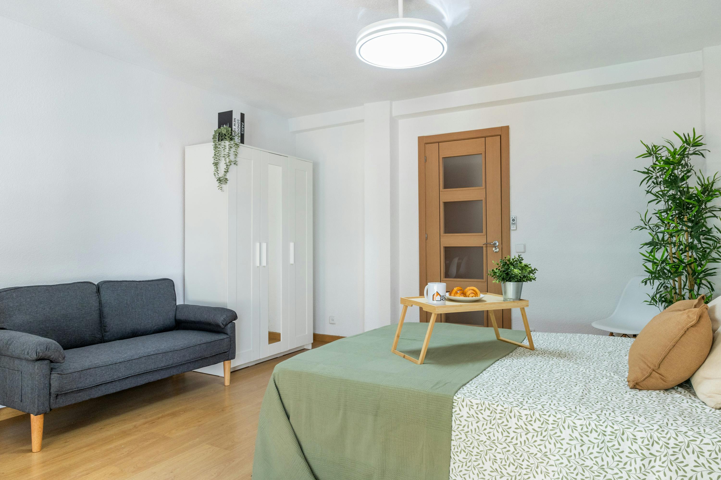 Single room Madrid, 1 bed, 18m² — photo 27