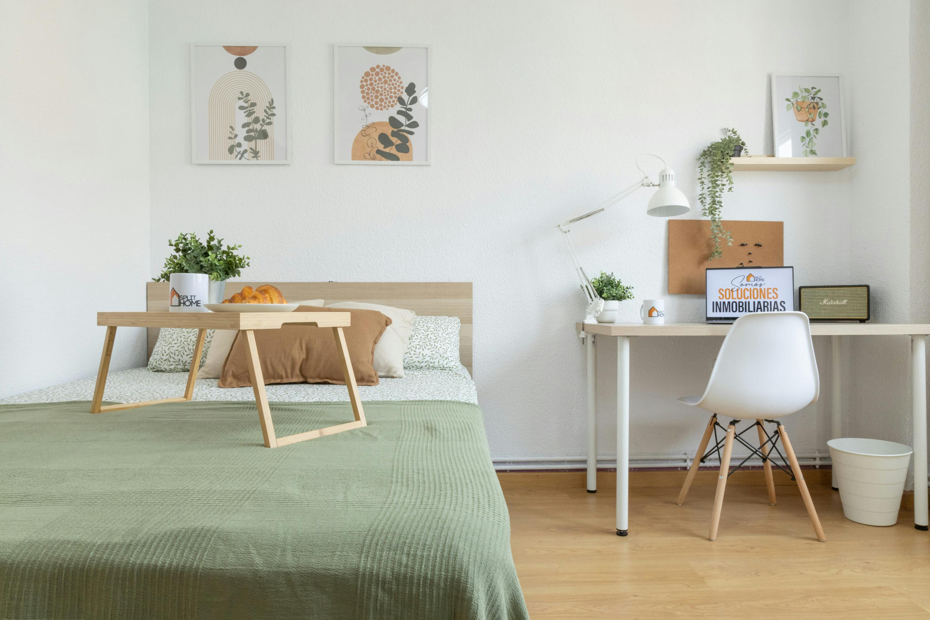 Cameră privată de închiriat pentru 550 EUR pe lună în Madrid, Calle Santa Eva