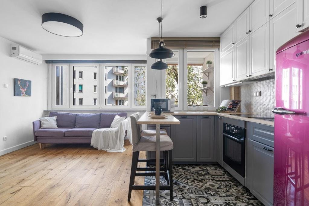 Apartment for rent for PLN 8,500 per month in Warsaw, Solec