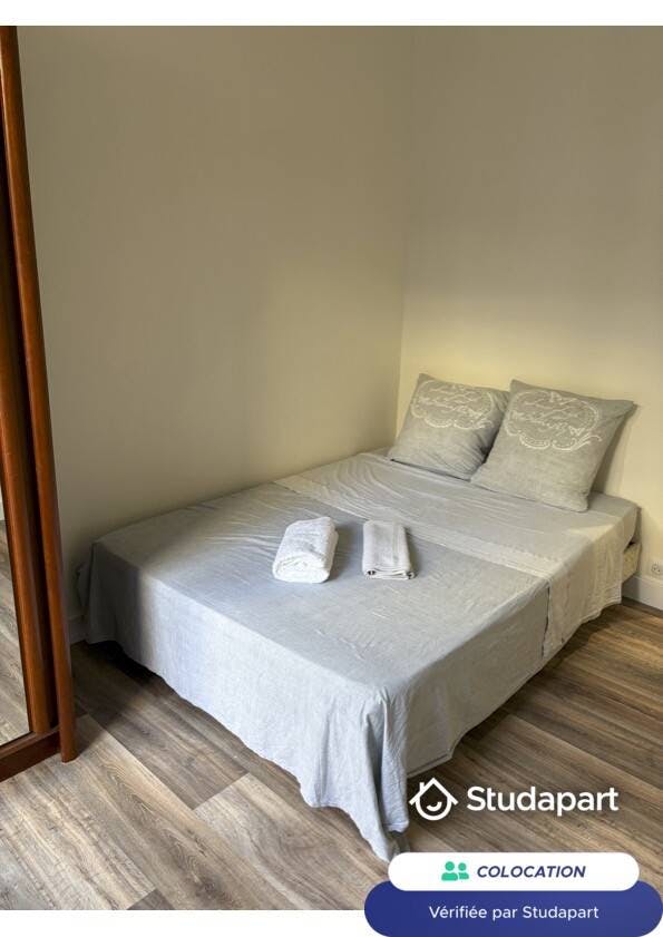 Private room for rent on Rue de Orestis, Nice - View 6