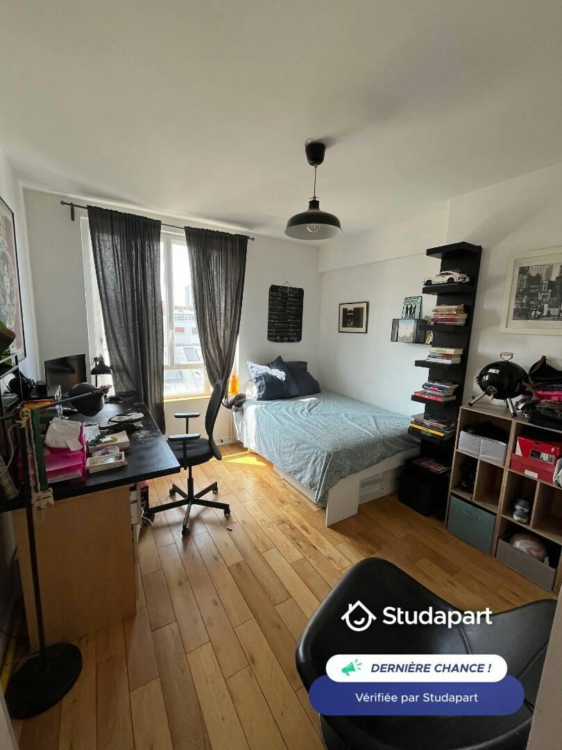Pièce à Paris
