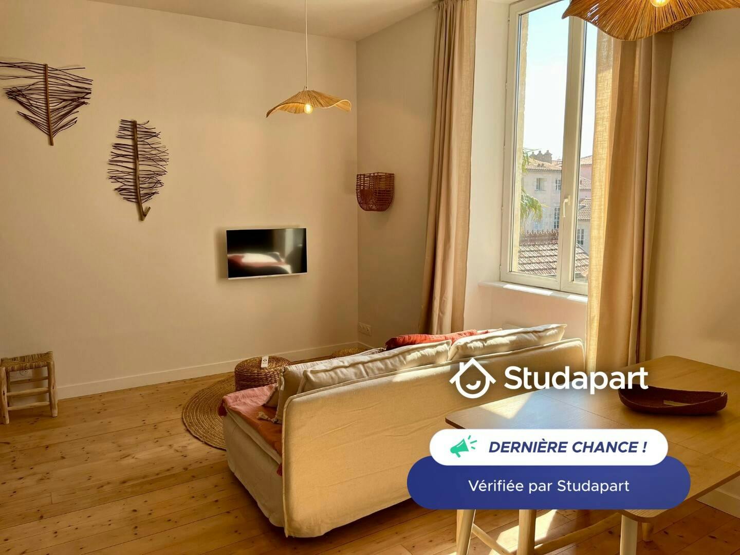 Apartamento en alquiler por 1500 € al mes en La Rochelle, Rue Albert 1er