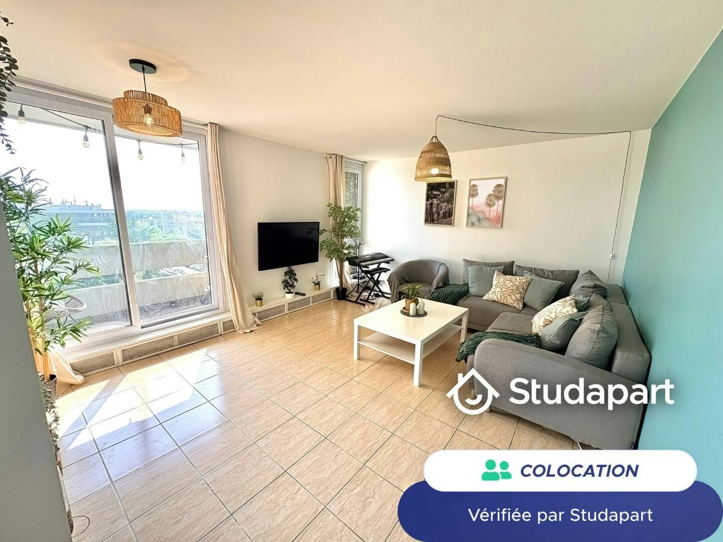 Private room for rent on Résidence les Nouveaux Horizons, Élancourt - Vedere 3