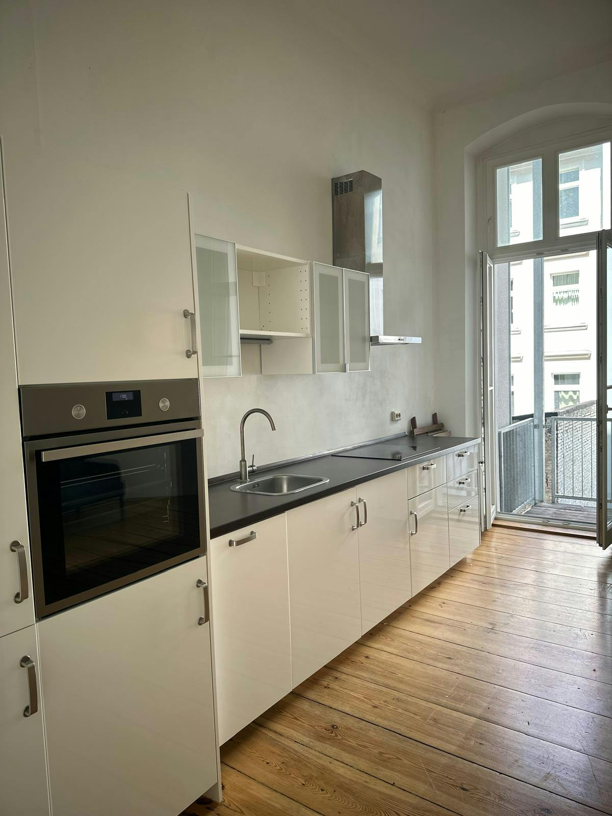 Apartment for rent for €1,500 per month in Berlin, Spenerstraße