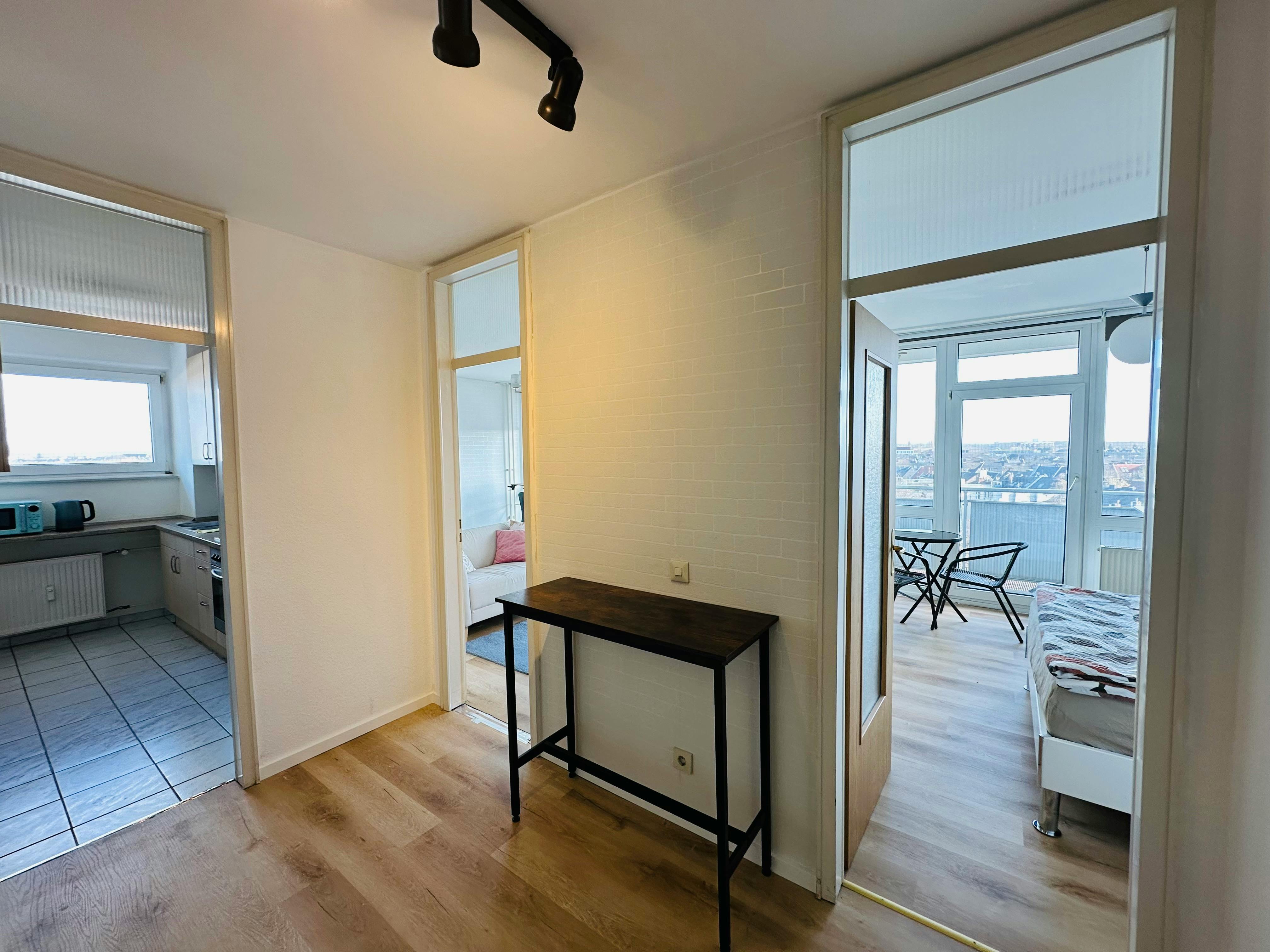 Single room Köln, 1 bed, 19m² — photo 2