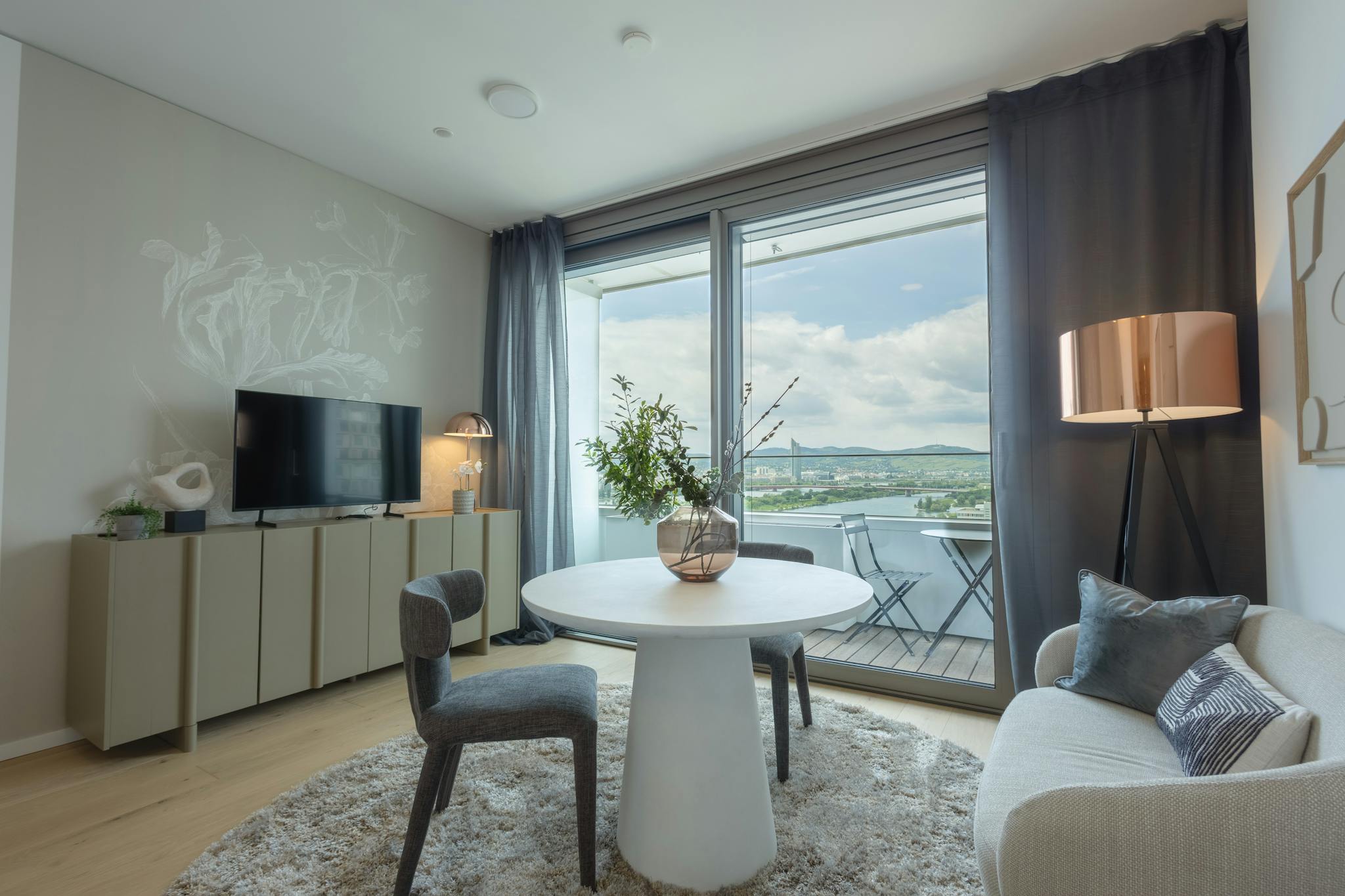 Wagramer Straße, Vienna preview