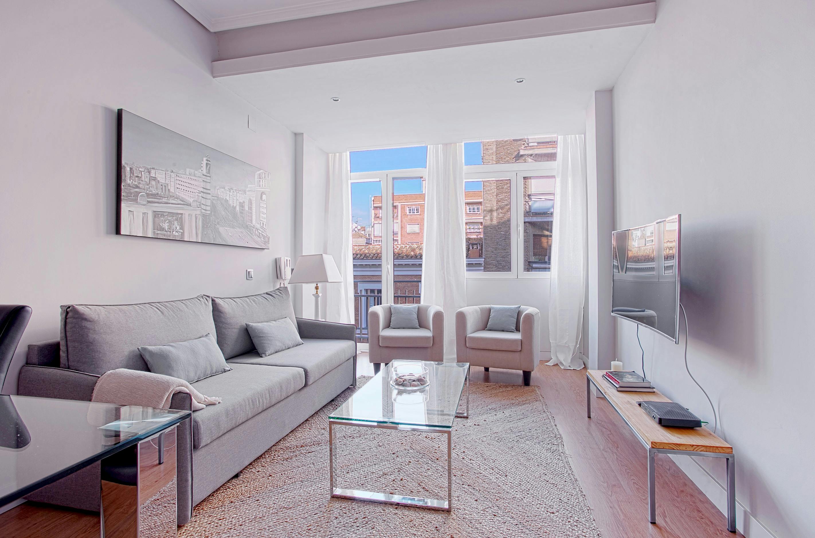 Wohnung zu mieten für 3.514 € pro Monat in Madrid, Calle de Casado del Alisal