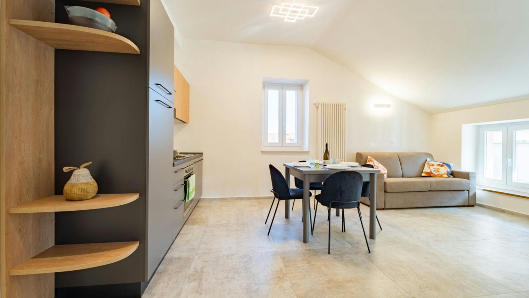 Studio for rent for €1 per month in Cuneo, Via Caraglio