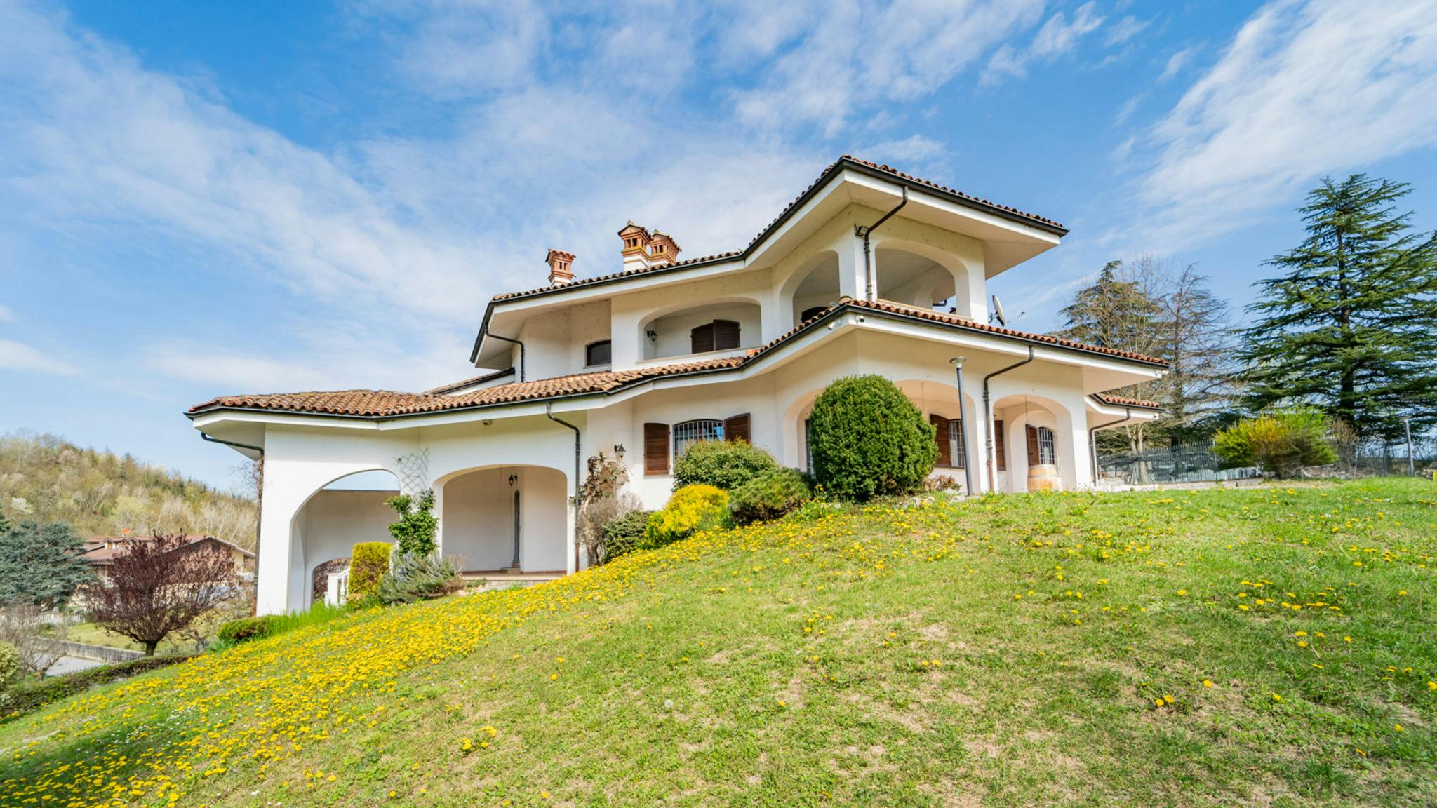 Apartment for rent for €1 per month in Monchiero Borgonuovo, SP661