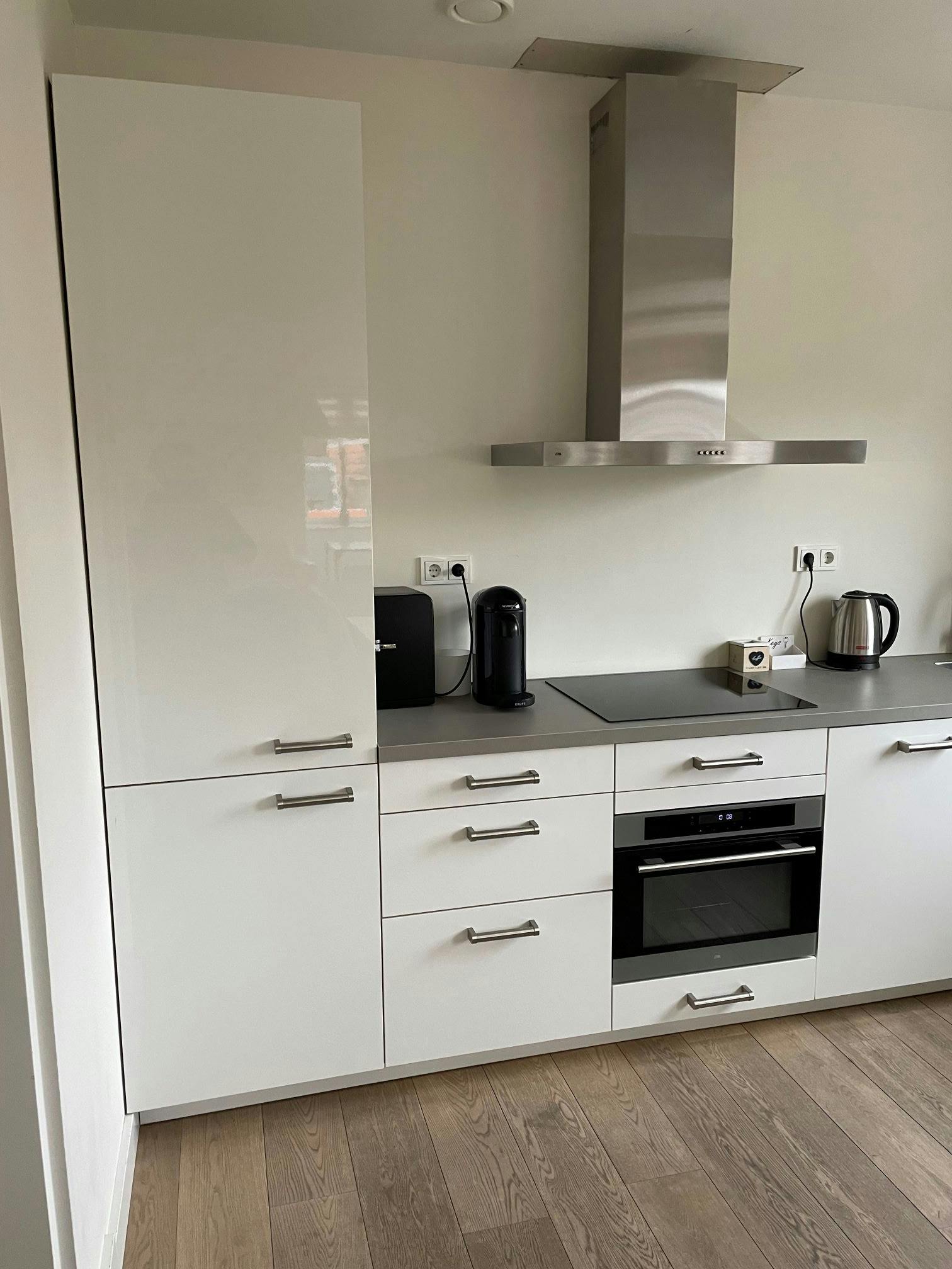 Appartement à louer pour 2 750 €/mois à Haarlem, Jacobijnestraat