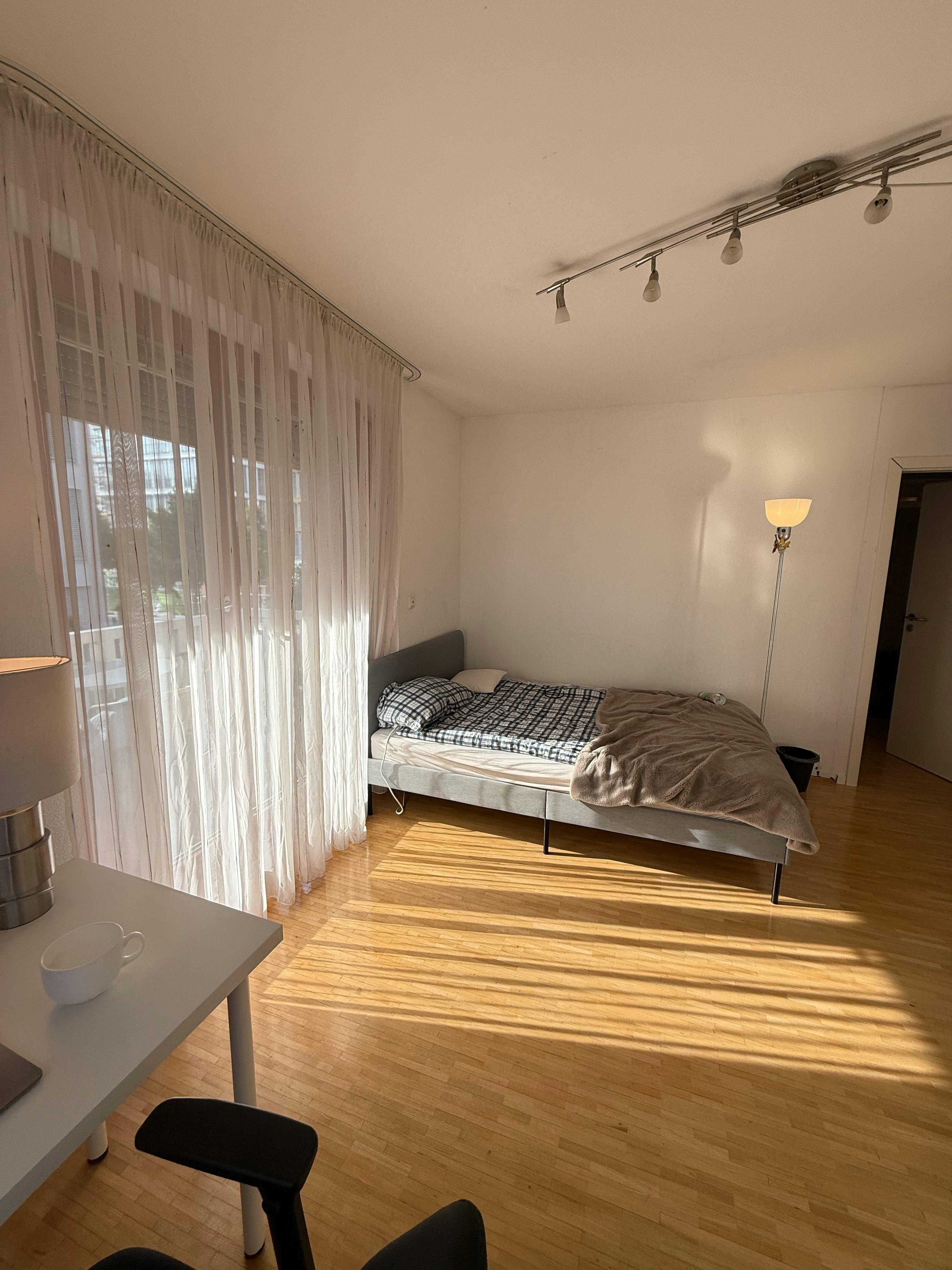 Private room for rent on Am Bavariapark, Munich - View 3