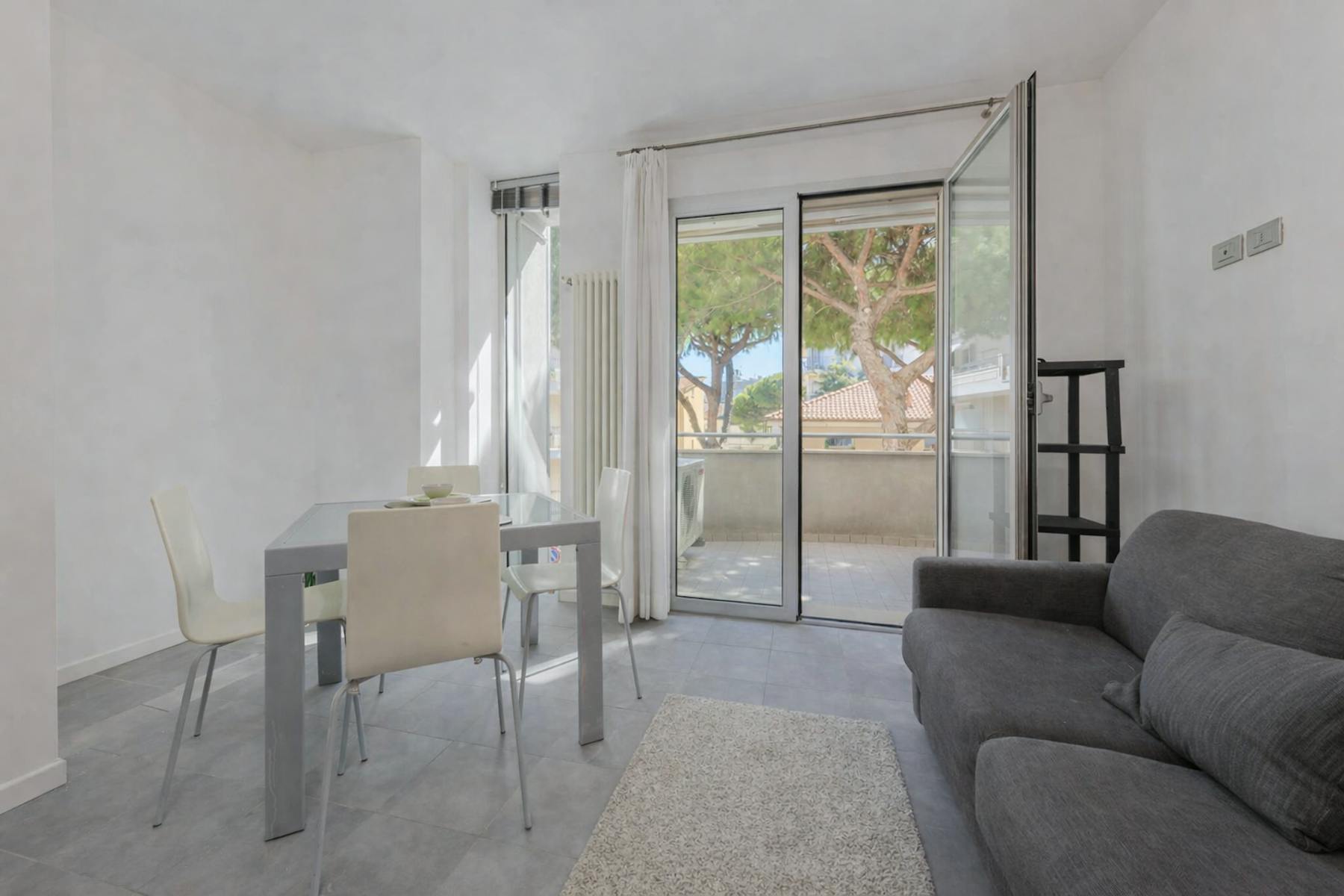 Appartamento in affitto a 750 € al mese a Rimini, Viale Trento