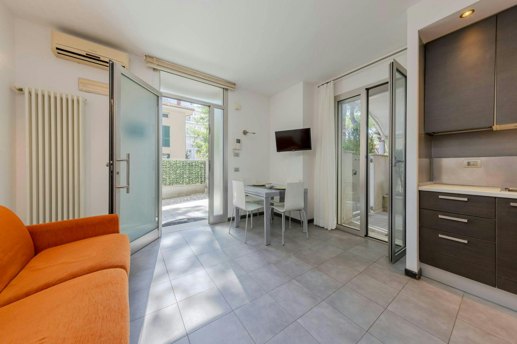 Apartment for rent for €750 per month in Rimini, Viale Trento