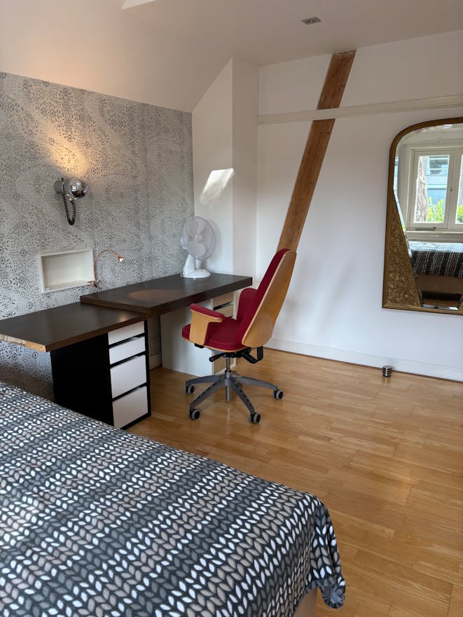Bekijk foto 1/5 van studio in Eindhoven