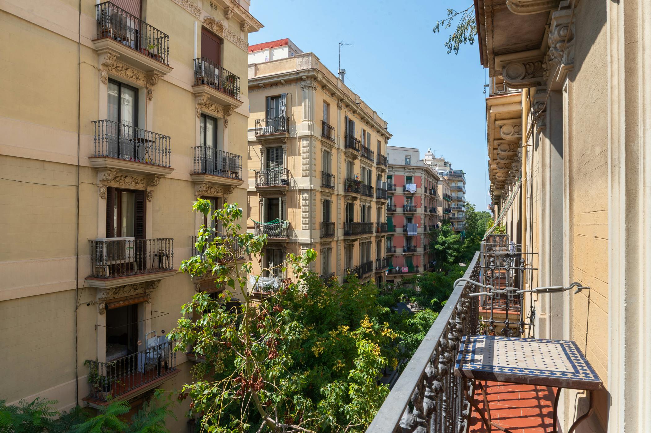 Apartment Barcelona, 4 beds — photo 8