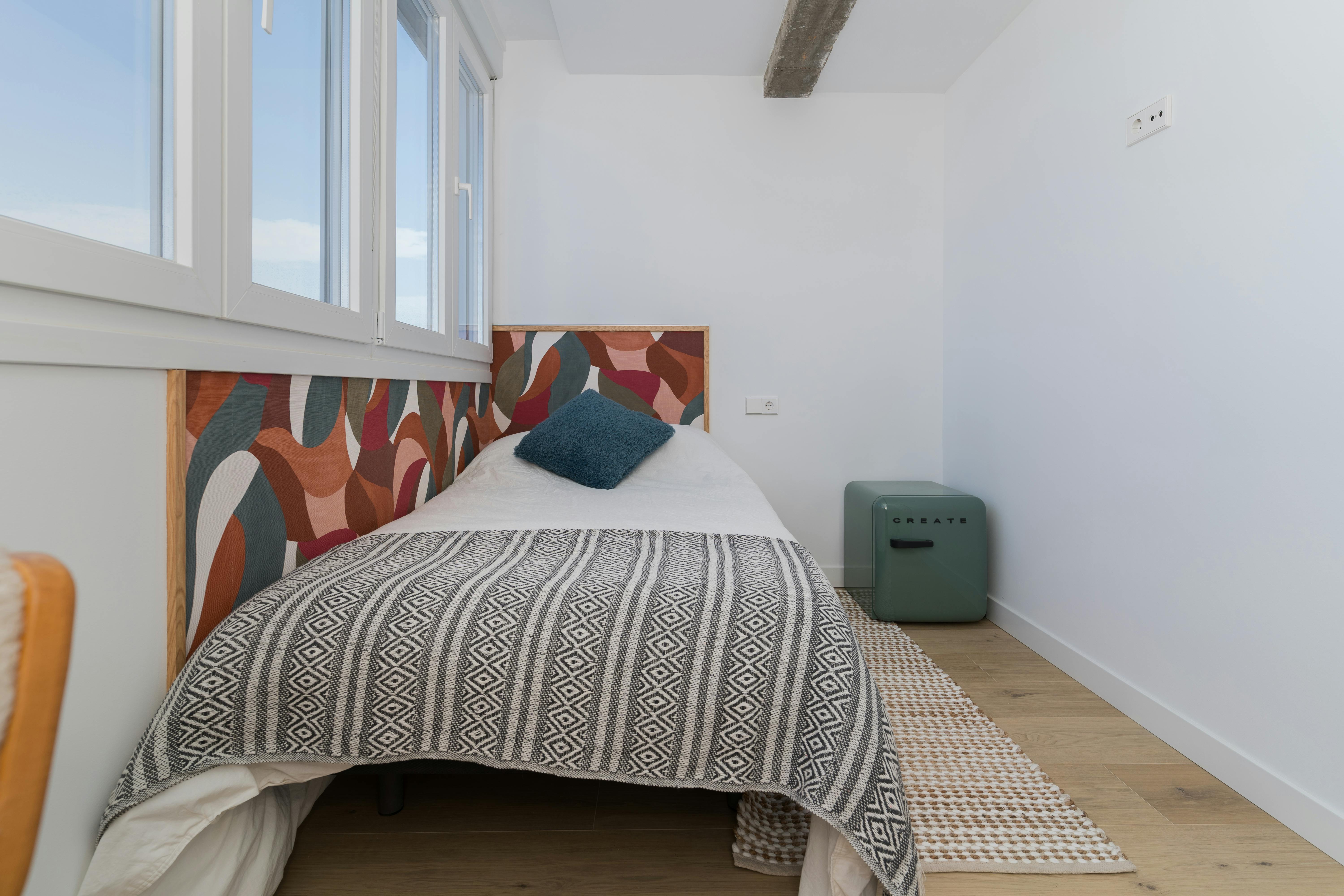 Single room Madrid, 1 bed, 10m² — photo 9
