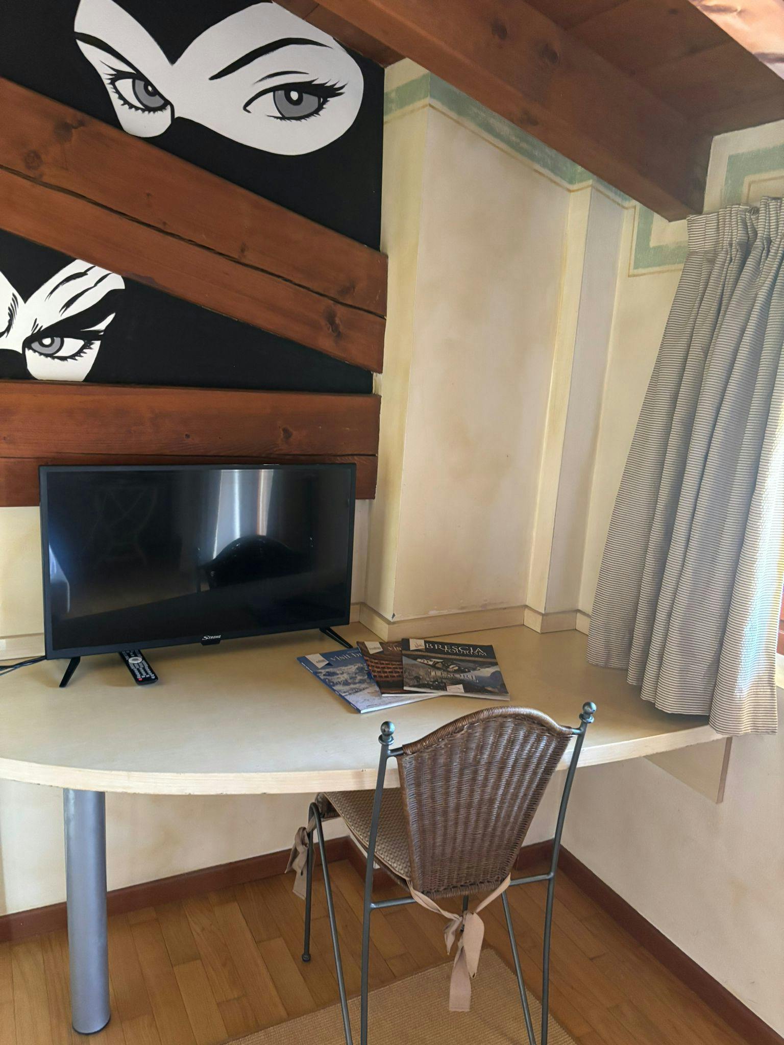 preview gallery tile