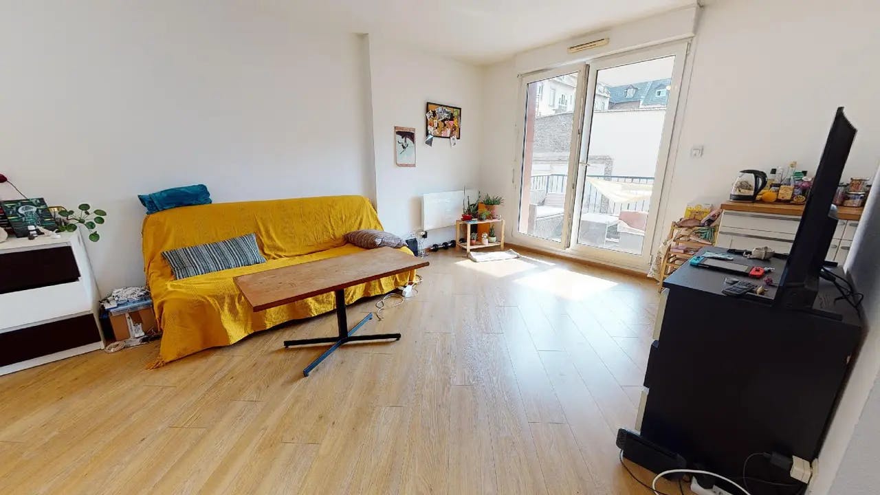 Apartment for rent for €835 per month in Strasbourg, Rue de la Broque