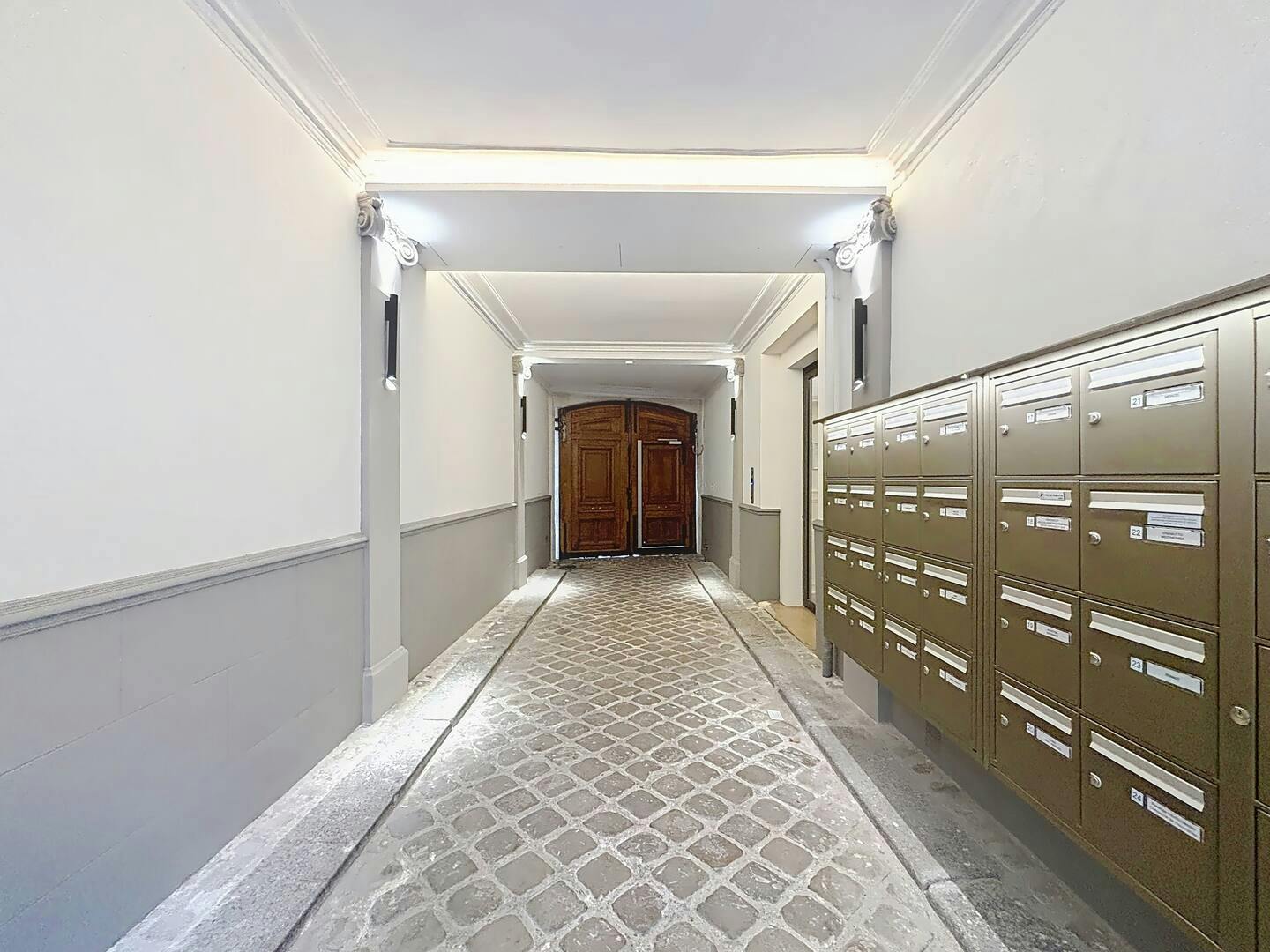 Apartment Paris, 1 bed — photo 2