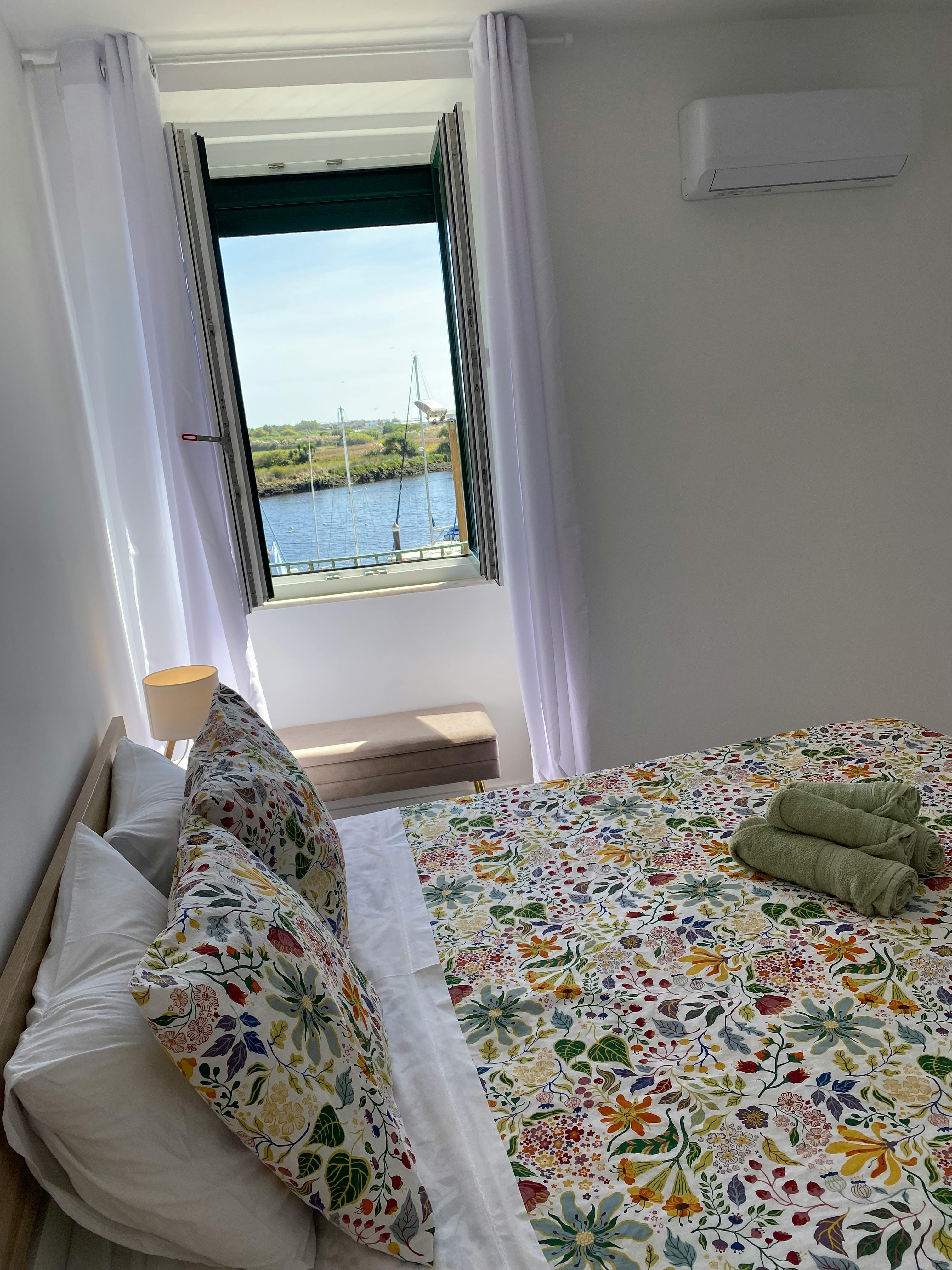 Apartment for rent for €1,800 per month in Vila do Conde, Rua do Cais das Lavandeiras