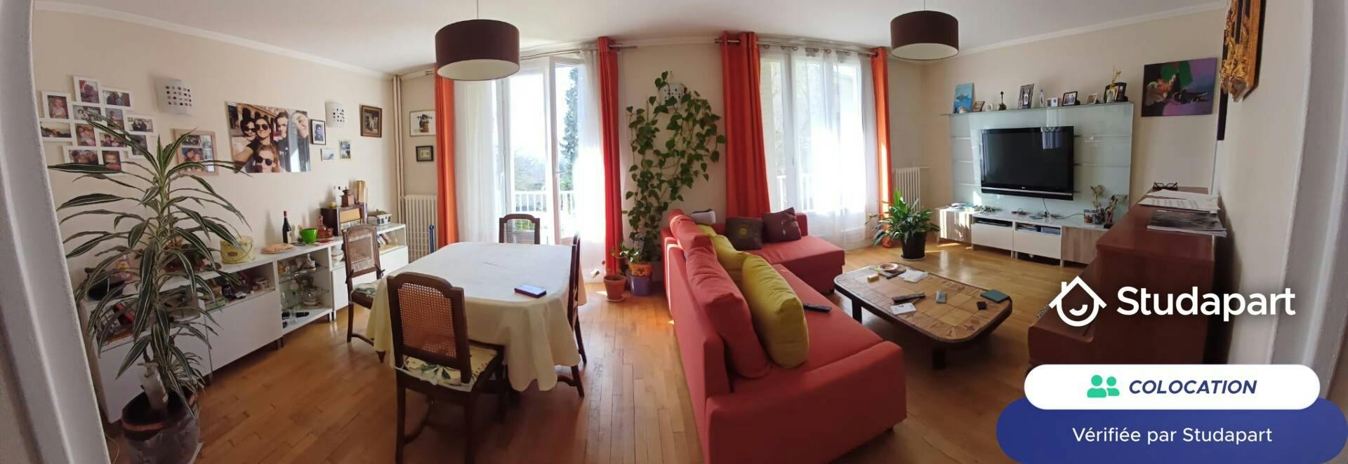 Private room for rent for €700 per month in Orsay, Rue Aristide Briand