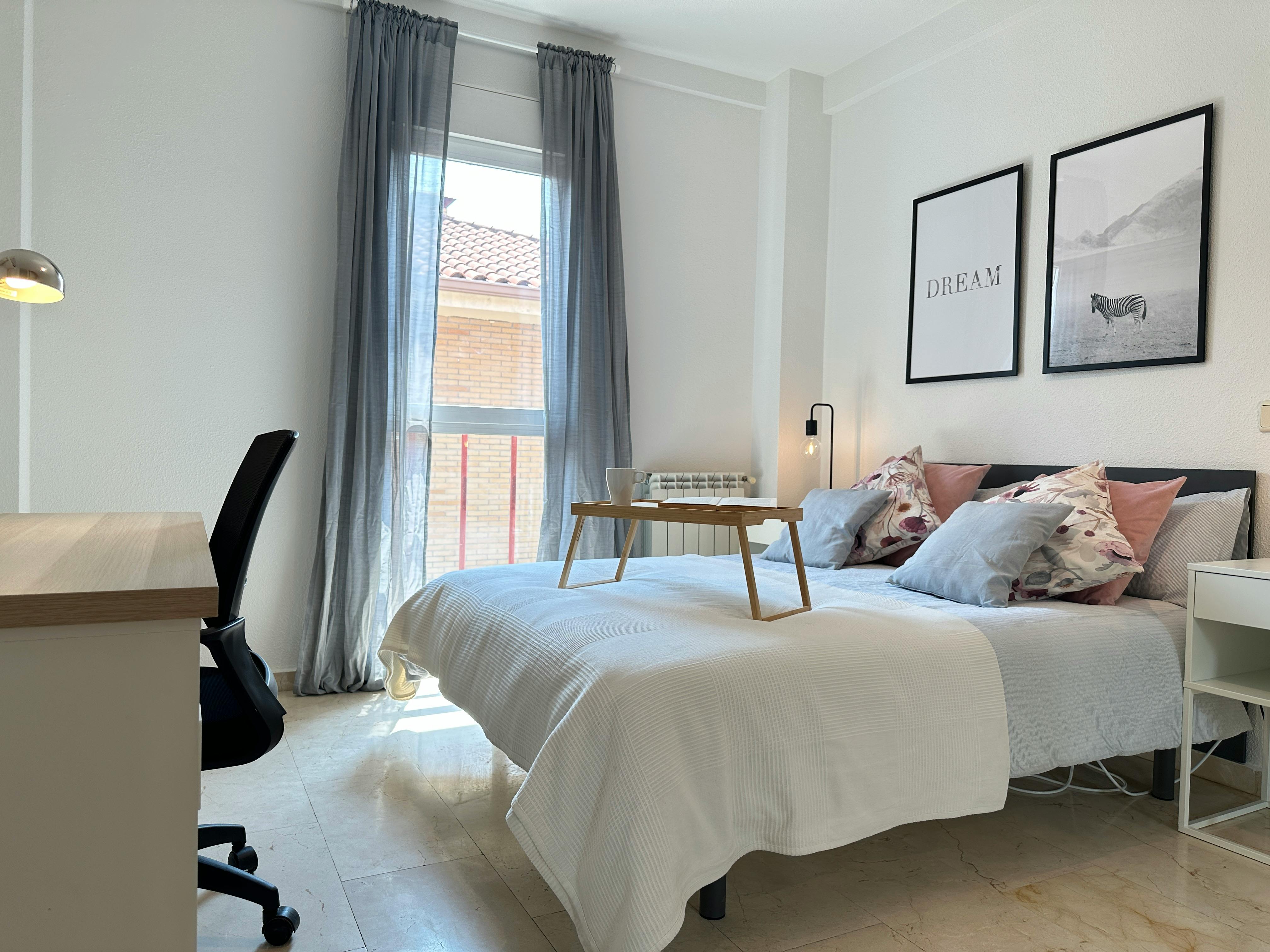 Single room Villaviciosa De Odón, 1 bed — photo 10